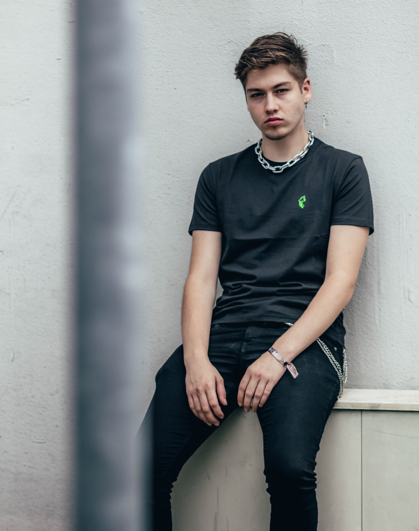 Sign - Organic T-shirt - Black/Green